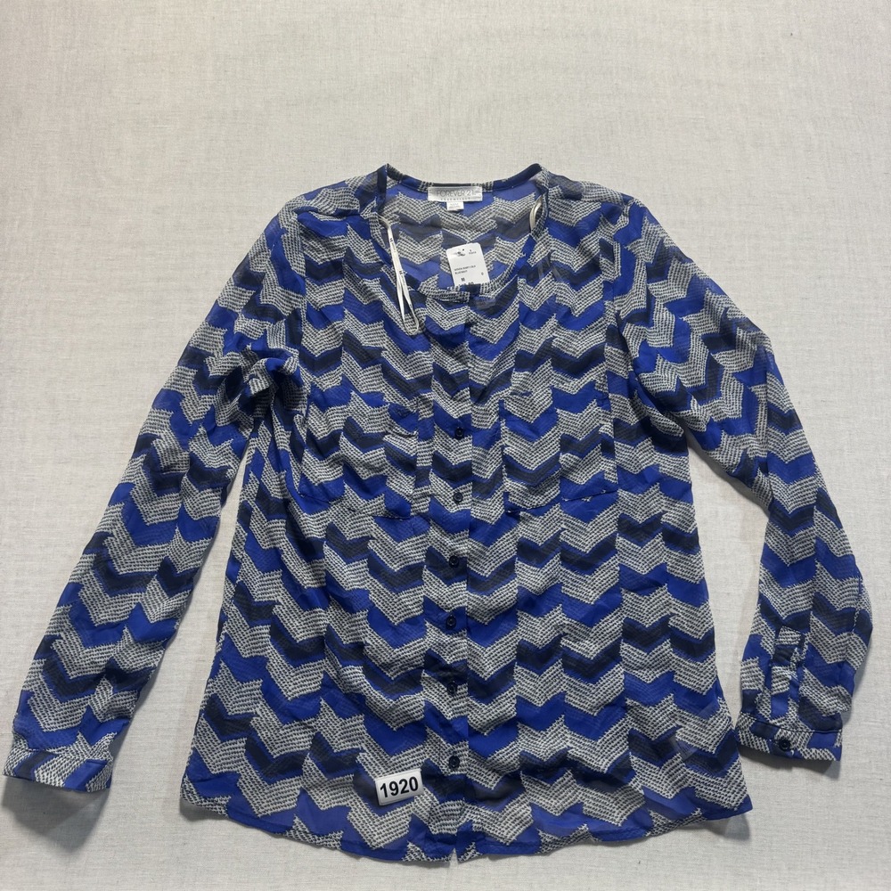 Forever 21 Essentials Woven ZigZag Shirt Women Sz  M Blue New With‎ Tags